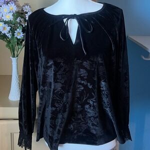 Womens Black Velvet Lace Trim Bow Top Sz S / M Witch Whimsigoth Fairy Grunge Y2K